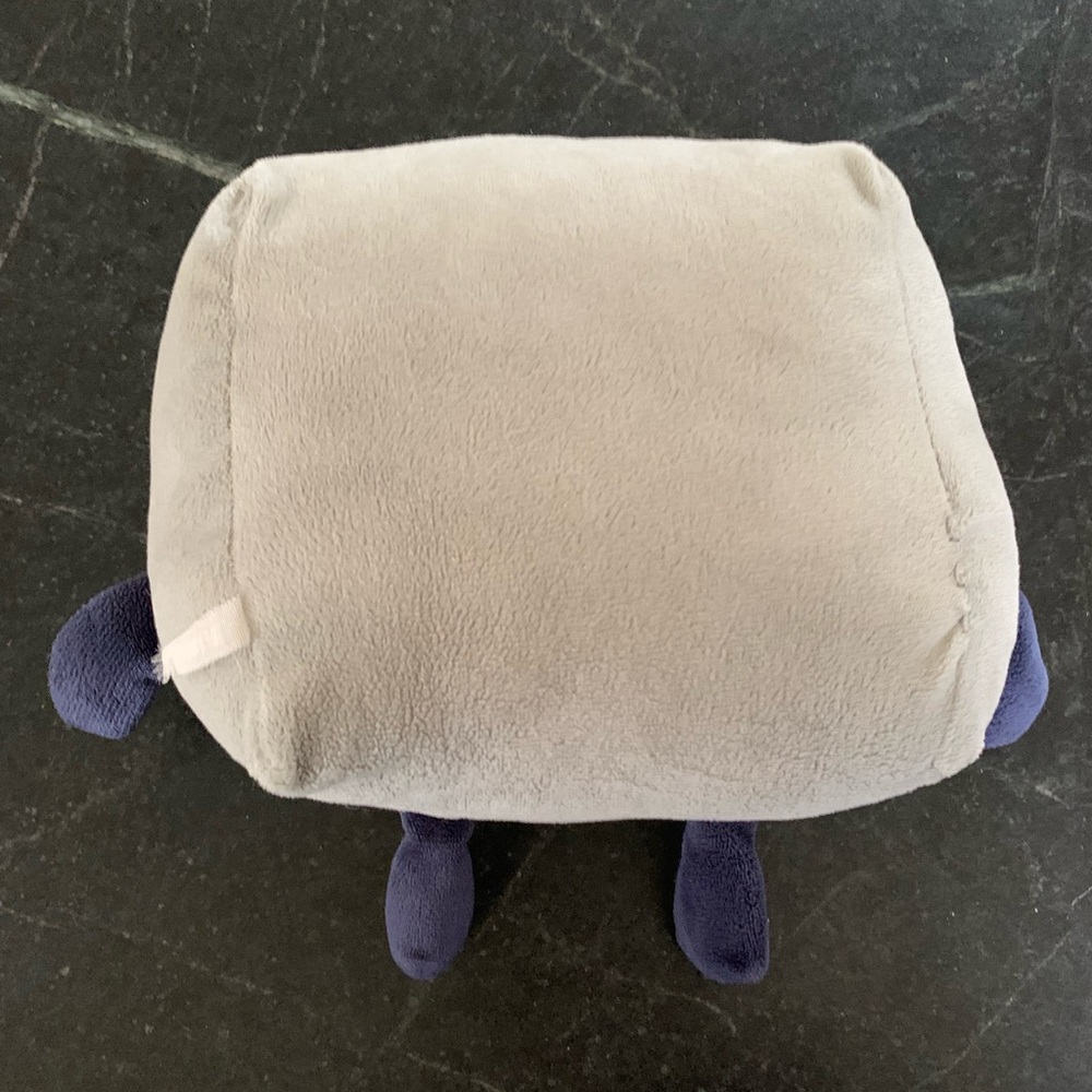 NUMBERBLOCKS PLUSH | Number 4 - Picture 2 of 5